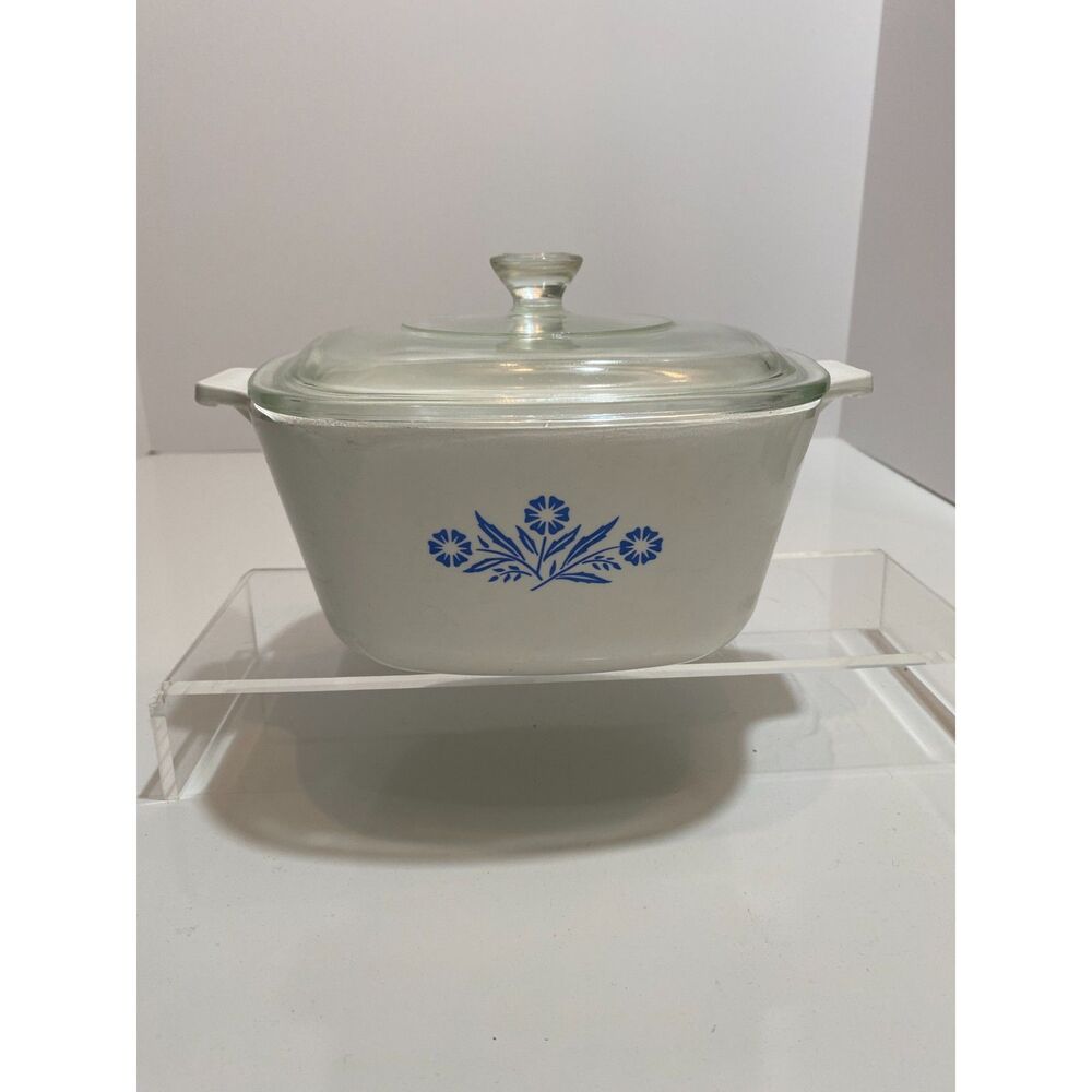 Vintage USA CorningWare Blue Cornflower 1-3/4Quart Casserole Dish P-1 3/4-B